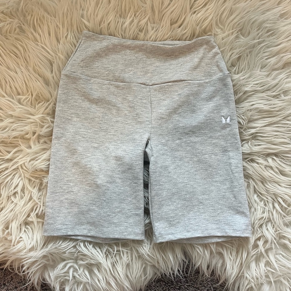 MP xs light gray biker shorts!